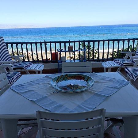 Casa Vacanze Margarita SantʼAlessio Siculo Extérieur photo