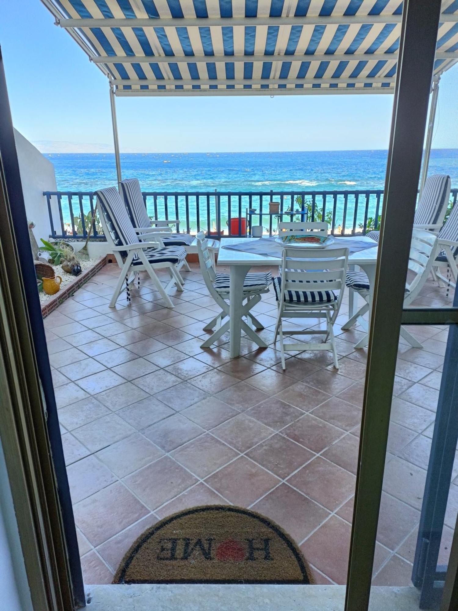 Casa Vacanze Margarita SantʼAlessio Siculo Extérieur photo
