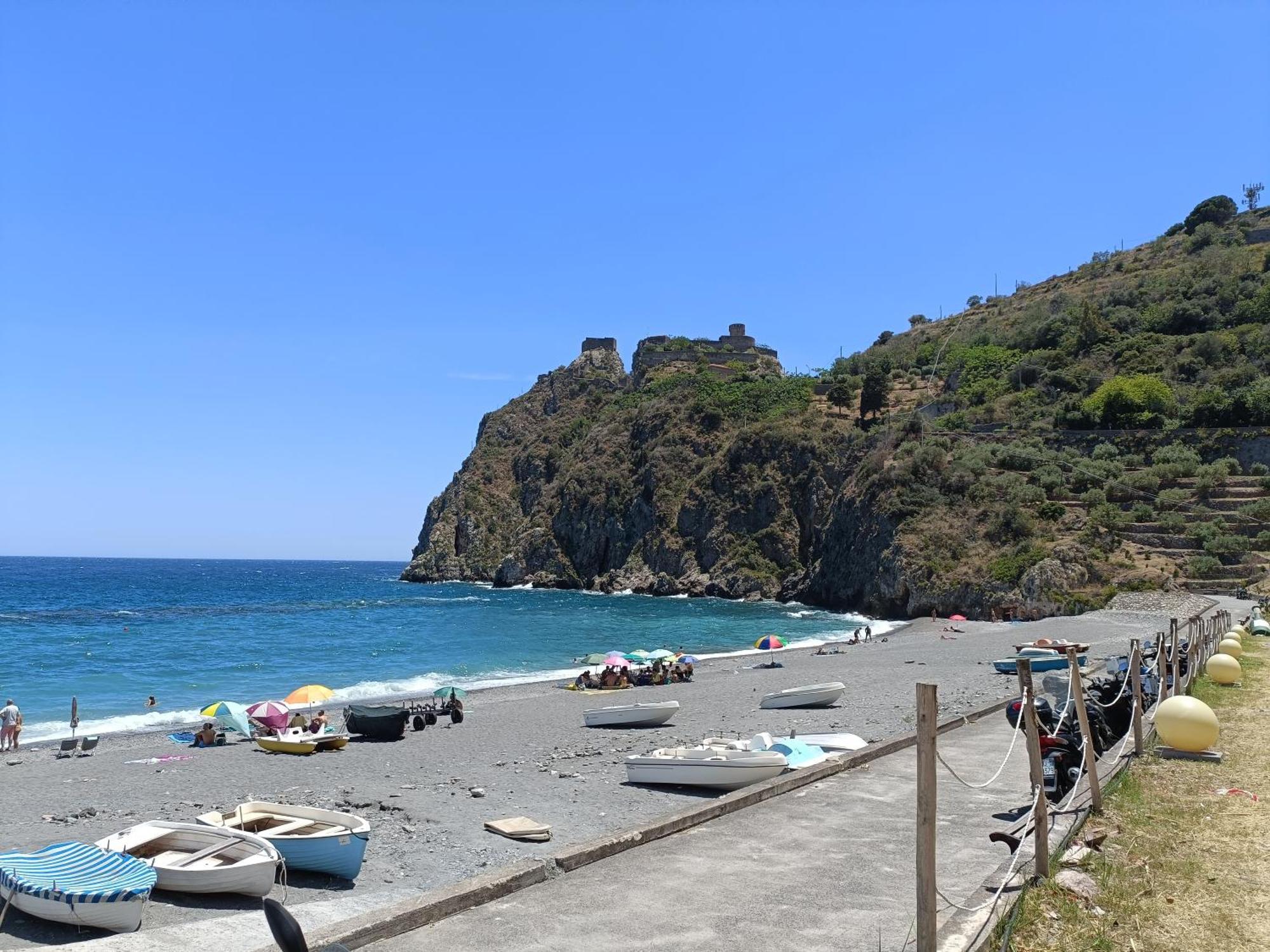 Casa Vacanze Margarita SantʼAlessio Siculo Extérieur photo